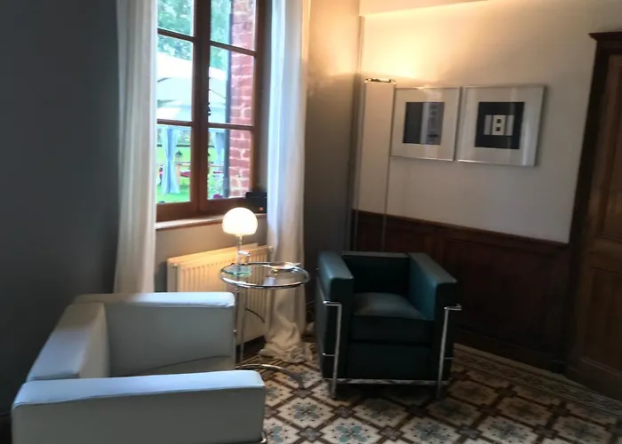 Le Domaine Des Volets Bleus Отель типа 